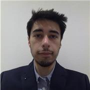 Laureato in Scienze Politiche e Studi Internazionali, disponibile a impartire lezioni di storia, geografia, diritto e lettere
